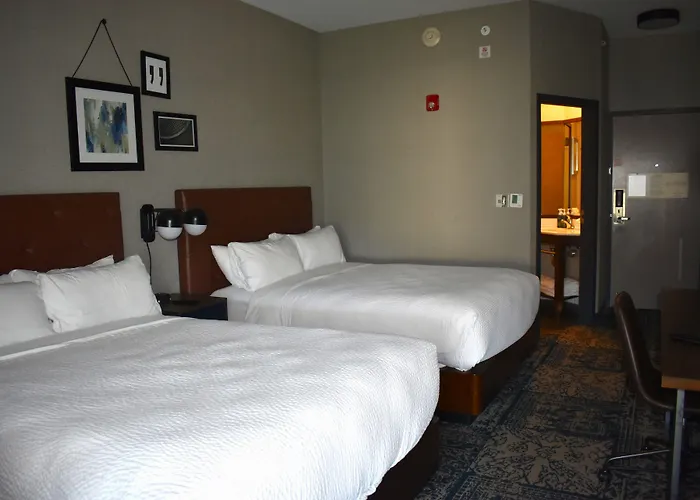 Four Points By Sheraton Chicago Westchester/Oak Brook